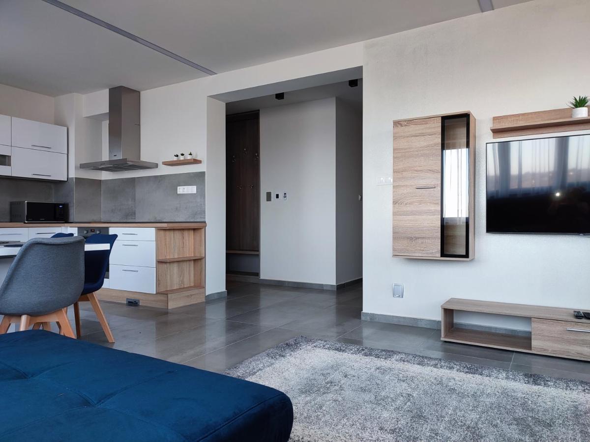 Gamma Apartmanok és Jakuzzi Miskolc Extérieur photo