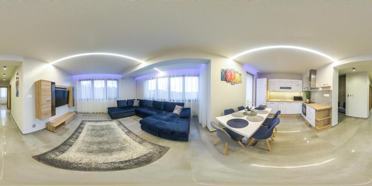 Gamma Apartmanok és Jakuzzi Miskolc Extérieur photo
