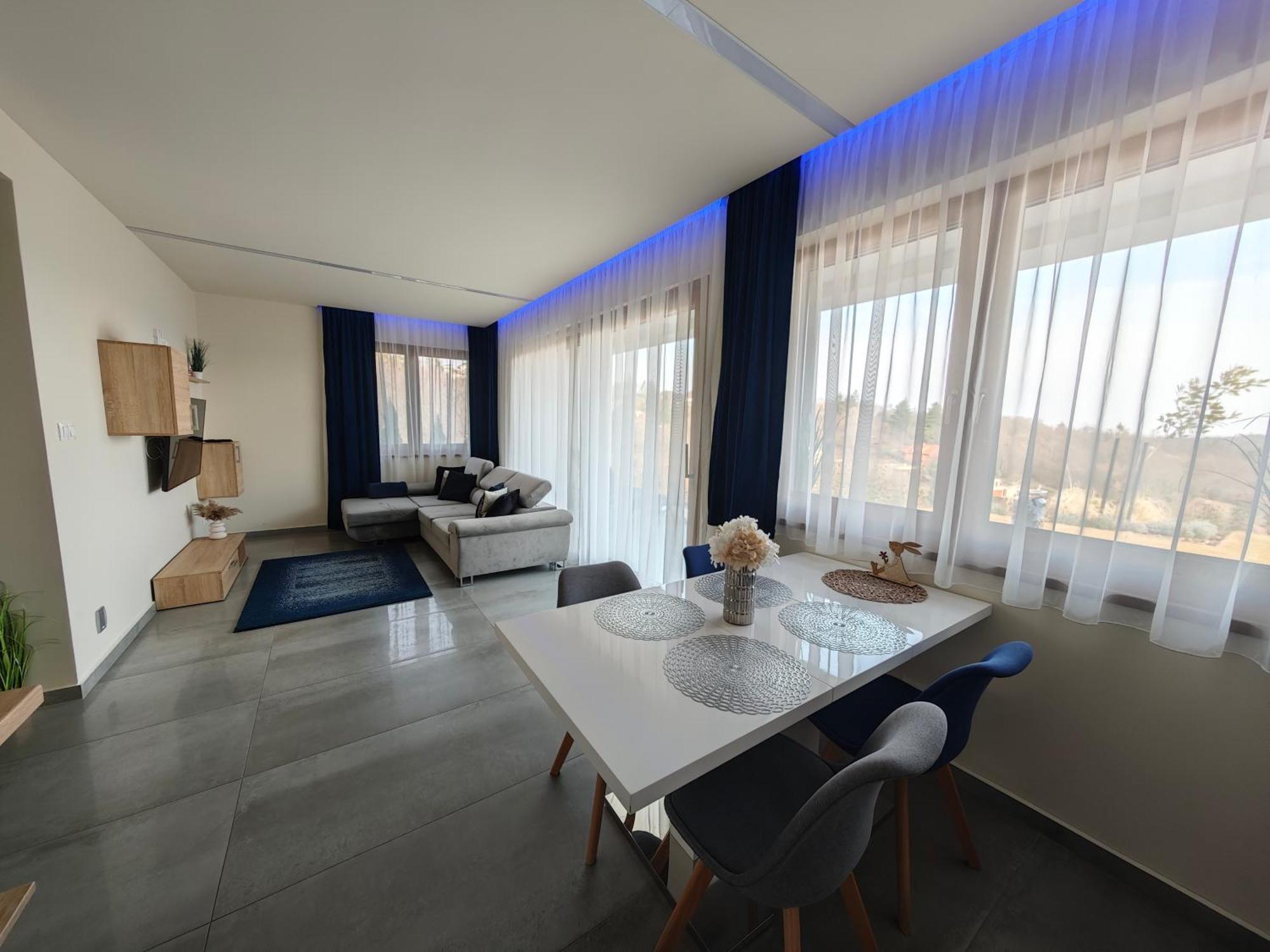 Gamma Apartmanok és Jakuzzi Miskolc Chambre photo